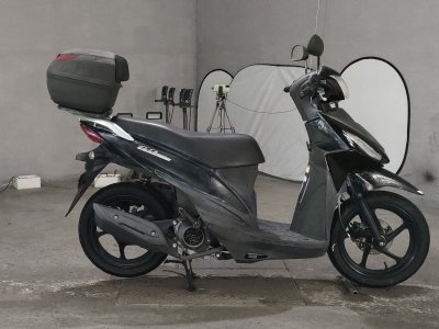 Suzuki ADDRESS V110
