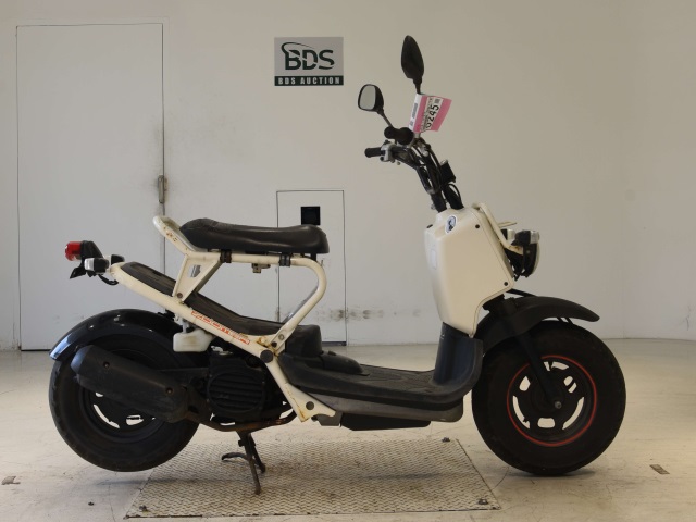 Honda ZOOMER 2004