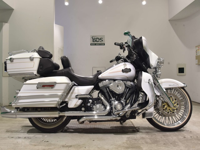 HD ELECTRA GLIDE FLHTCU1580 2008
