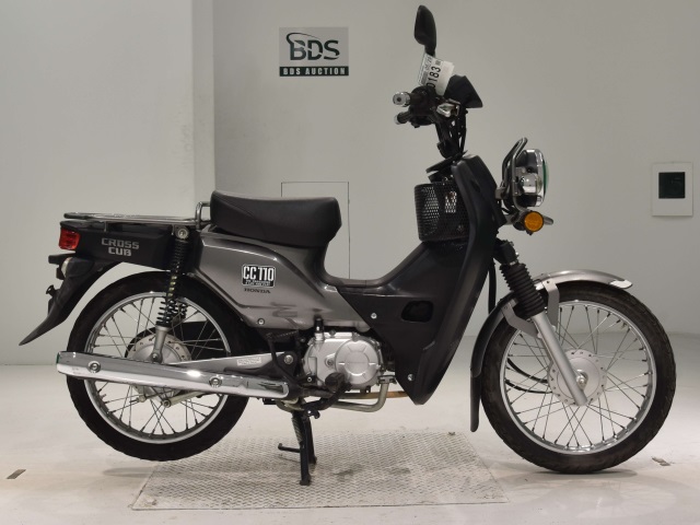 Honda CC110 CROSSCUB 2016
