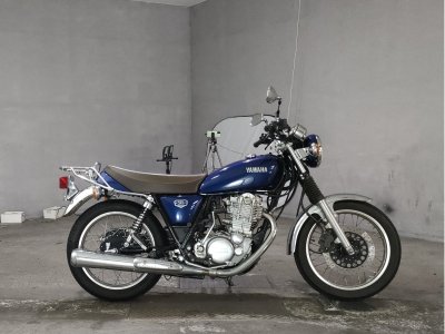 Yamaha SR400 2021