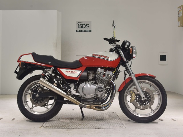 Suzuki GSX400F 1984