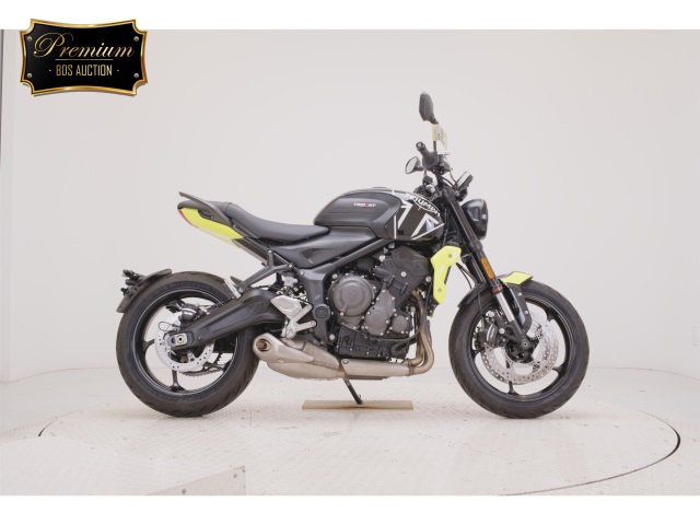 Triumph TRIDENT660 2024