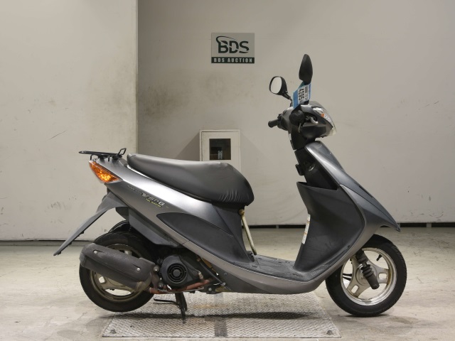 Suzuki ADDRESS V50