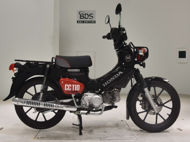 Honda CC110 CROSSCUB 2022