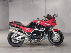 Kawasaki GPZ900R 1988