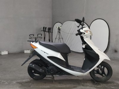 Suzuki ADDRESS V50