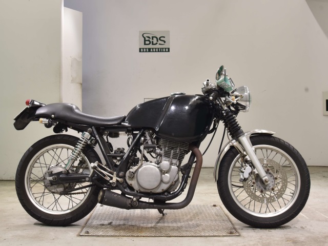 Yamaha SR400 2001