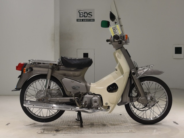 Honda C50-E 2000