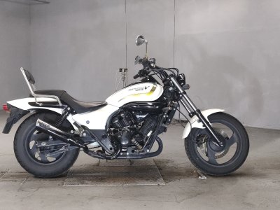 Kawasaki ELIMINATOR 250V 2002