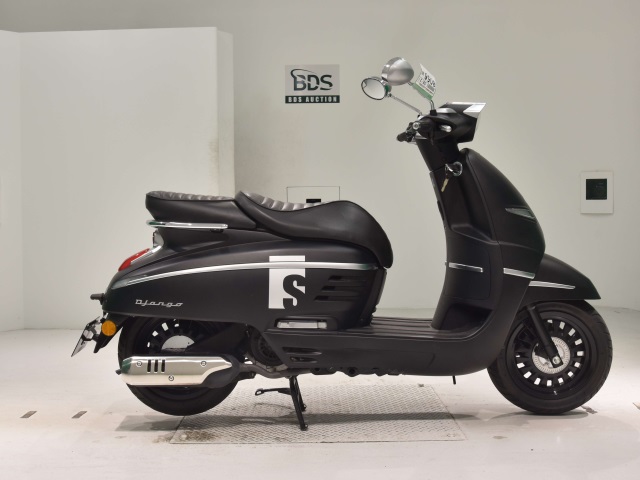 Peugeot DJANGO125A 2018