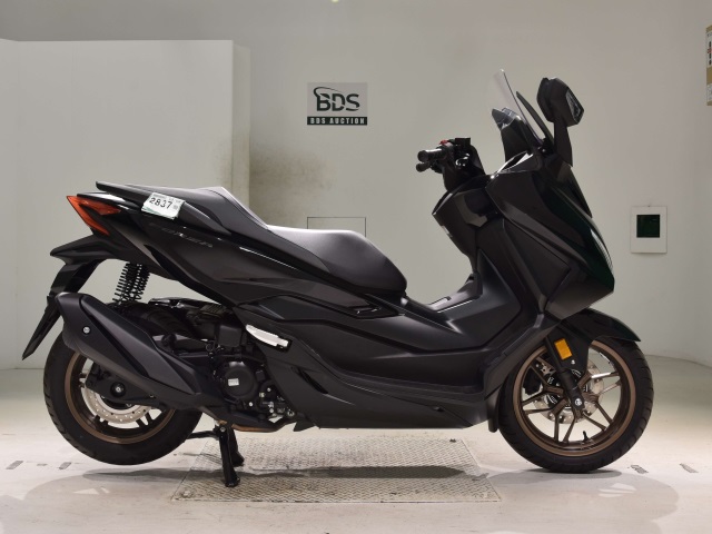 Honda FORZA-6 2025
