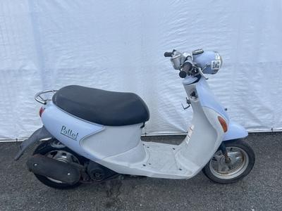 Suzuki LETS4