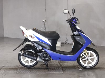 Suzuki SEPIA ZZ