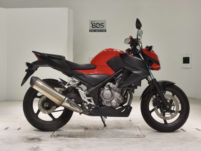 Honda CB250F 2016