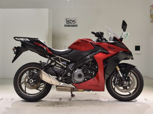 Suzuki gsx-s1000 gt 2024