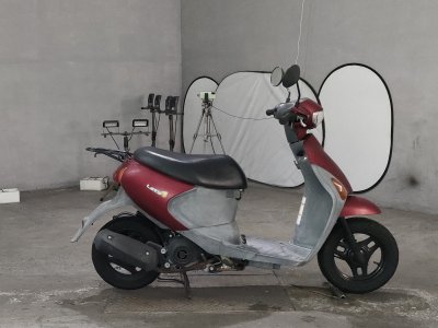 Suzuki LETS4