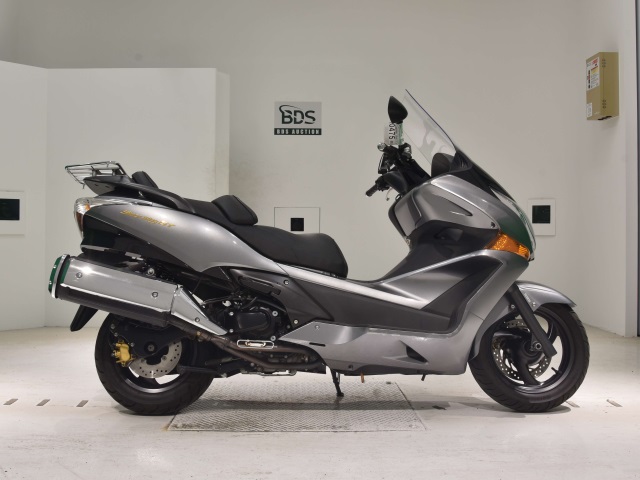 Honda SILVERWING600GTA 2015