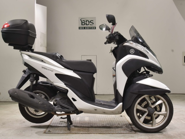 Yamaha TRICITY MW125 2015