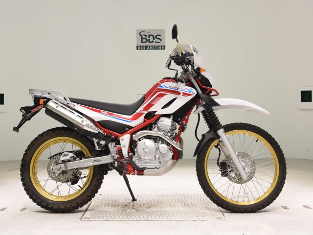 Yamaha SEROW XT250 2020