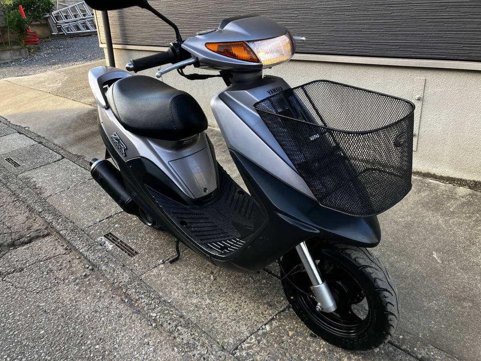 Yamaha superjog zr 2000