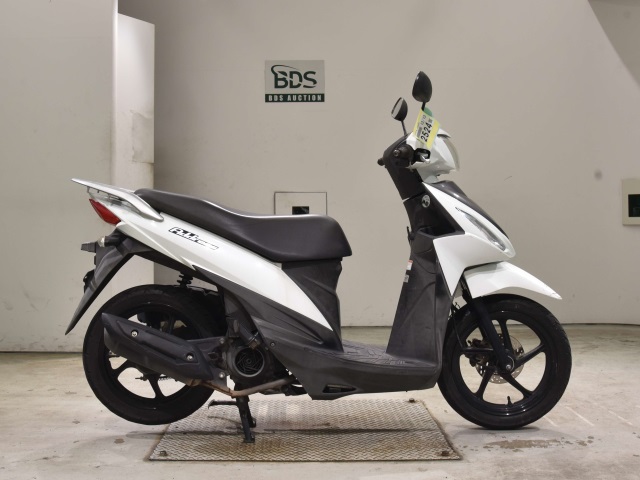 Suzuki ADDRESS V110