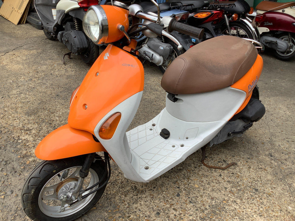 Suzuki LETS4
