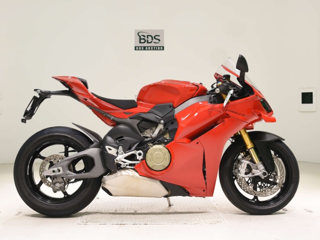 Ducati PANIGALE V4S 2025