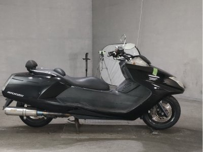 Yamaha MAGZAM 2006