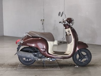 Honda GIORNO 2011