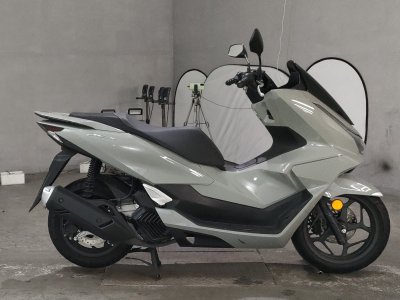 Honda PCX125 2025