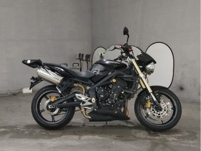 Triumph STREET TRIPLE 2009