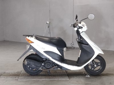 Suzuki ADDRESS V50