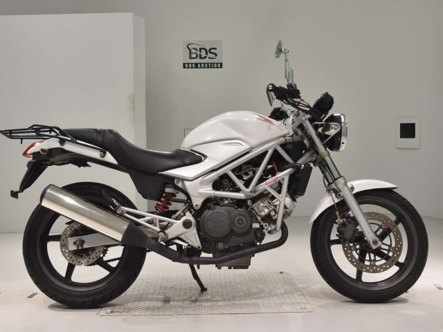Honda VTR250 2009