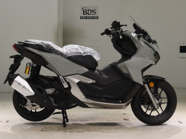 Honda ADV 160 2025