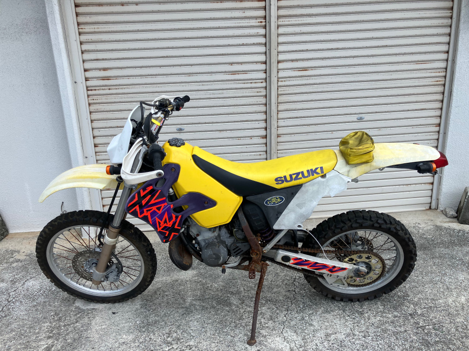 Suzuki RMX250S