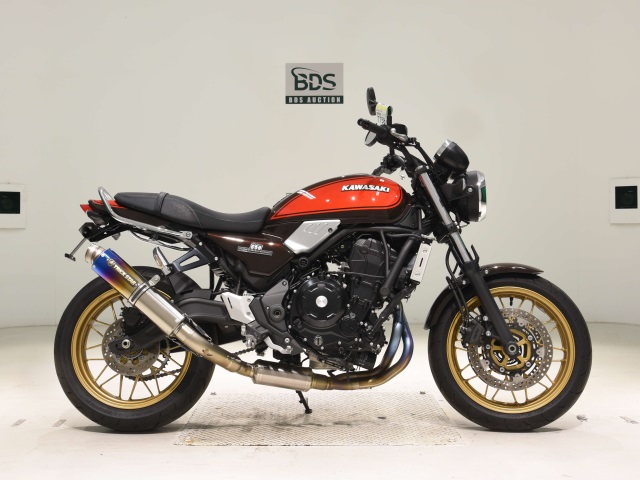 Kawasaki Z650RS 2022