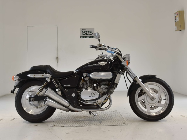 Honda MAGNA250 2005
