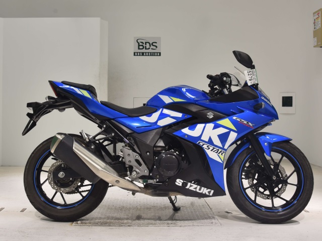 Suzuki GSX250R
