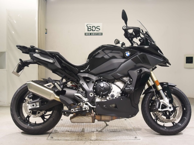 BMW S1000XR 2022