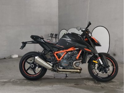 KTM 1290 SUPERDUKE R 2020