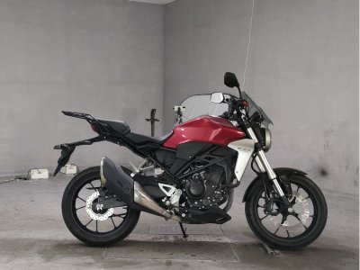Honda CB250R 2018