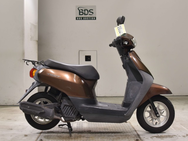Honda TACT-4 BASIC 2015