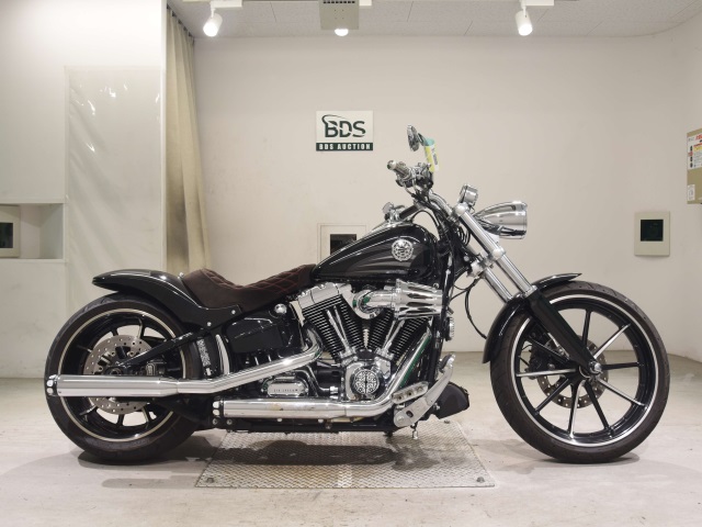 HD BREAKOUT FXSB1580 2014