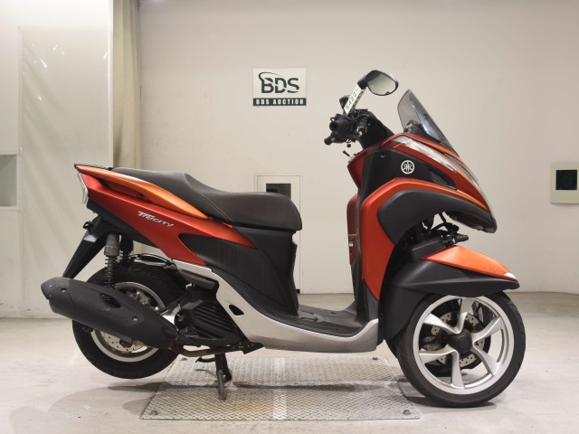 Yamaha TRICITY MW125 2015