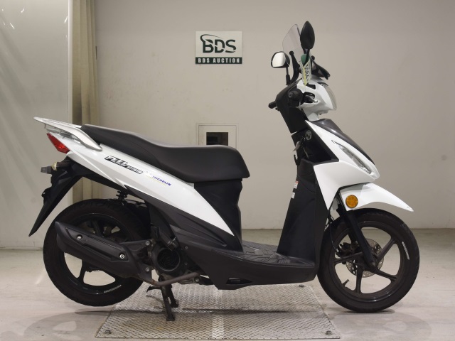 Suzuki ADDRESS V110
