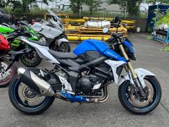 Suzuki GSR750 2016