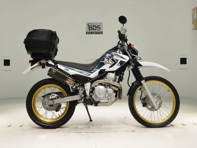 Yamaha SEROW XT250 2017