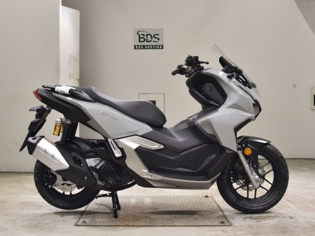 Honda ADV 160 2025