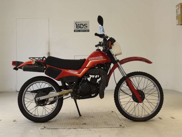 Suzuki TS50